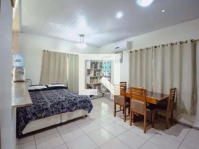Casa aluguel em Região Geográfica Imediata do Rio de Janeiro, Região Metropolitana do Rio de Janeiro