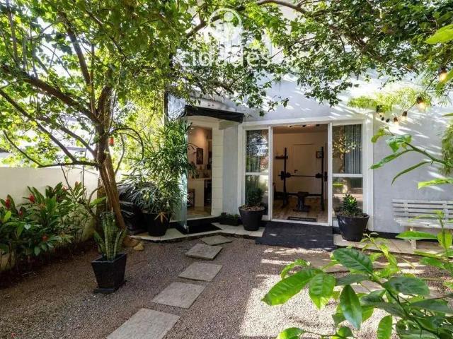 Casa aluguel em Região Geográfica Imediata de Florianópolis, Desterro