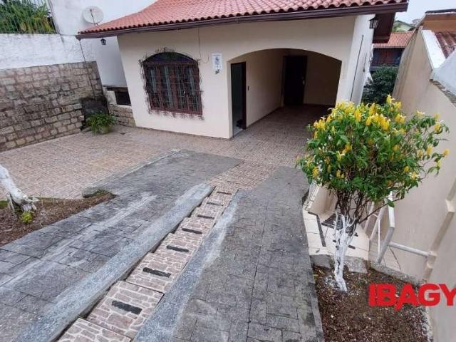 Casa aluguel em Florianópolis, Morro do Horácio