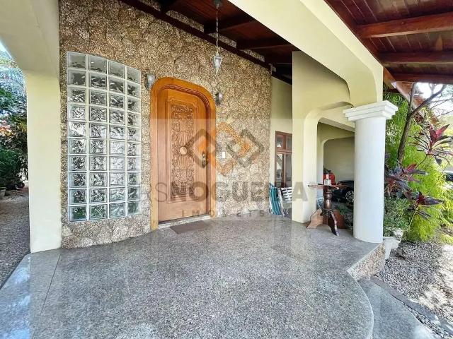 Casa aluguel em Florianópolis, Região Geográfica Intermediária de Florianópolis