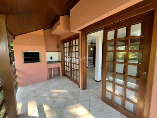 Casa aluguel em Região Geográfica Imediata de Florianópolis, Desterro