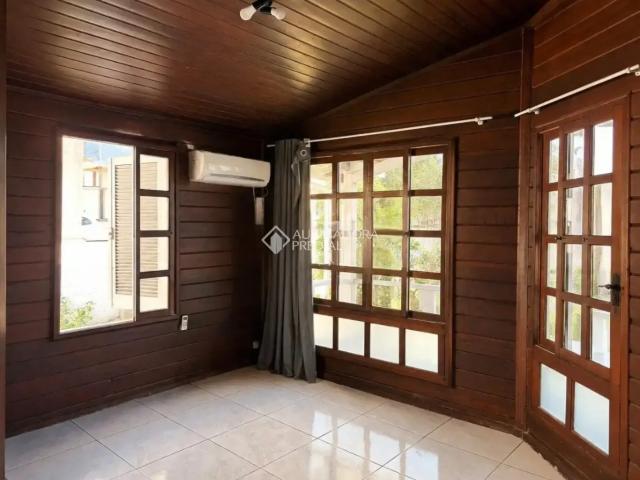 Casa aluguel em Região Geográfica Imediata de Florianópolis, Desterro
