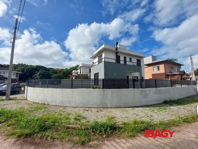 Casa aluguel em Florianópolis, Campeche