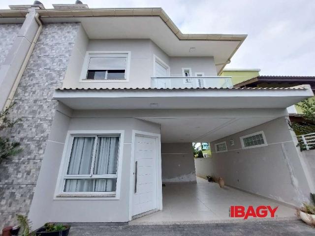 Casa aluguel em Florianópolis, Campeche