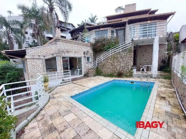 Casa aluguel em Região Geográfica Imediata de Florianópolis, Desterro