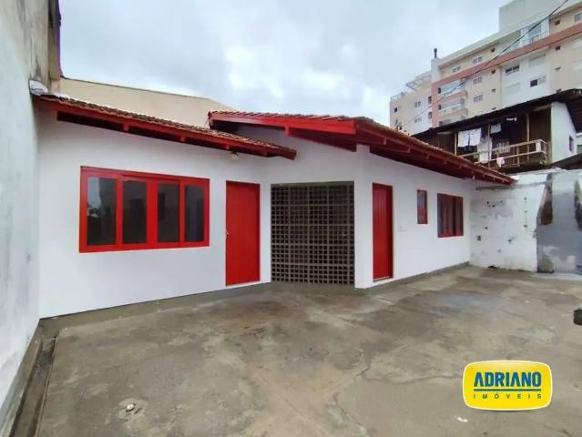 Casa aluguel em Região Geográfica Imediata de Florianópolis, Desterro