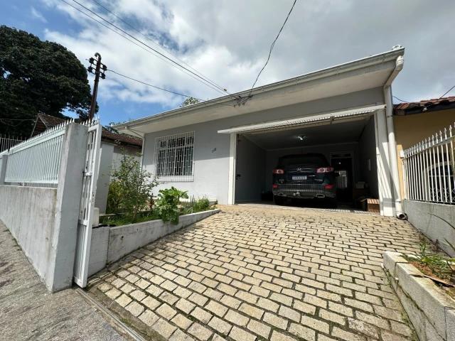Casa aluguel em Capoeiras Leste, Florianópolis