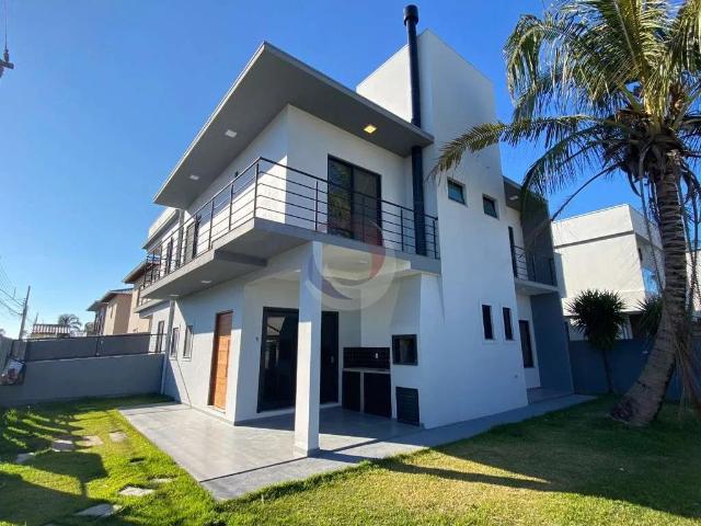 Casa aluguel em Carianos, Florianópolis