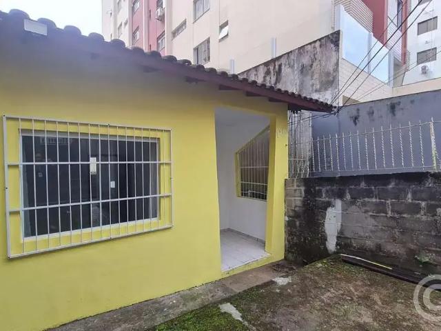 Casa aluguel em Região Geográfica Imediata de Florianópolis, Desterro