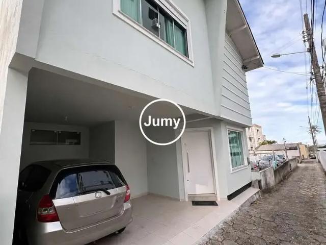 Casa aluguel em Região Geográfica Imediata de Florianópolis, Desterro