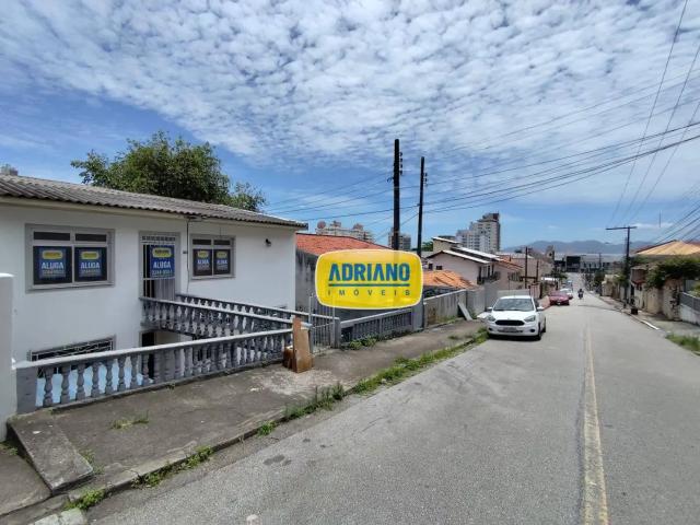 Casa aluguel em Região Geográfica Imediata de Florianópolis, Desterro