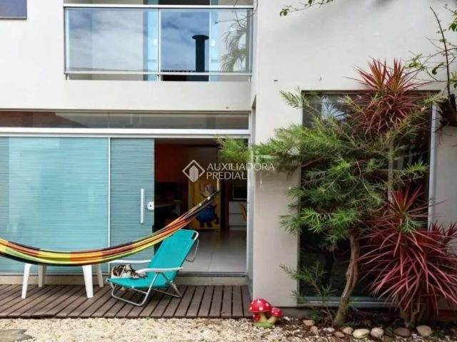 Casa aluguel em Região Geográfica Imediata de Florianópolis, Desterro