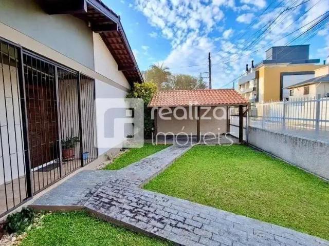 Casa aluguel em Região Geográfica Imediata de Florianópolis, Desterro