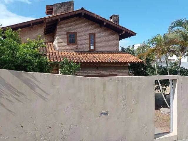 Casa aluguel em Região Geográfica Imediata de Florianópolis, Desterro
