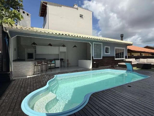 Casa aluguel em Região Geográfica Imediata de Florianópolis, Desterro