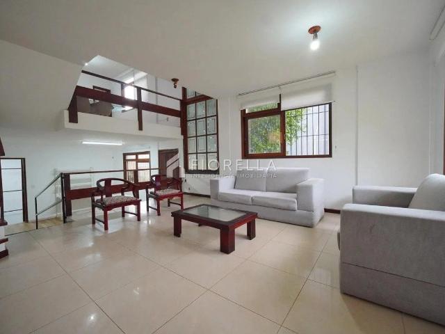 Casa aluguel em Parque São Jorge, Florianópolis