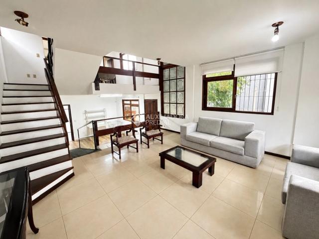 Casa aluguel em Parque São Jorge, Florianópolis