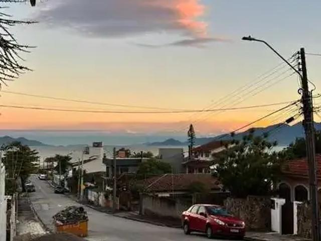 Casa aluguel em Região Geográfica Imediata de Florianópolis, Desterro