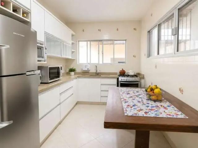 Casa aluguel em Região Geográfica Imediata de Florianópolis, Desterro
