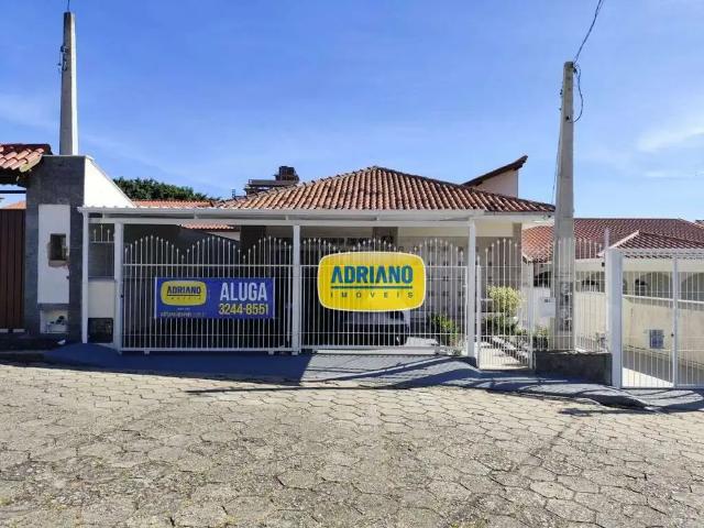 Casa aluguel em Região Geográfica Imediata de Florianópolis, Desterro