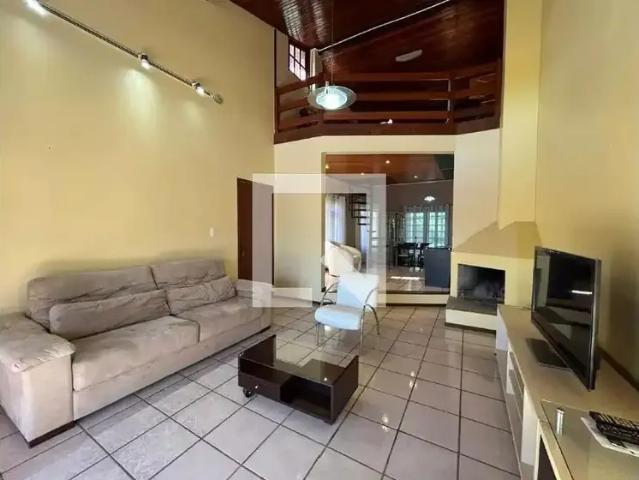 Casa aluguel em Região Geográfica Imediata de Florianópolis, Desterro