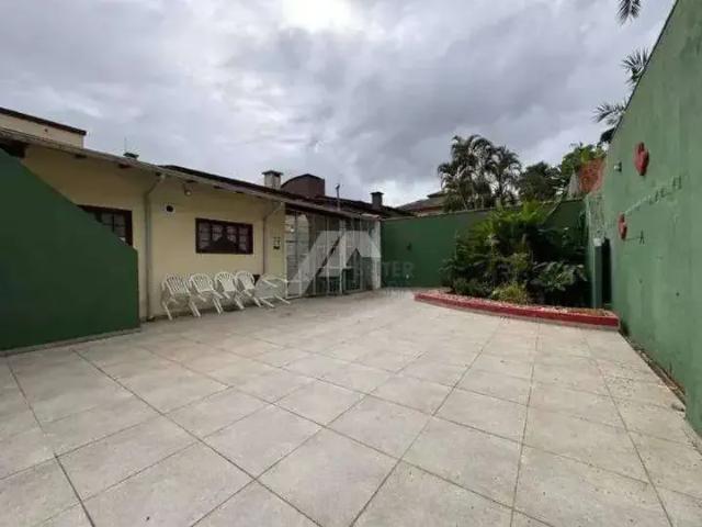 Casa aluguel em Região Geográfica Imediata de Florianópolis, Desterro