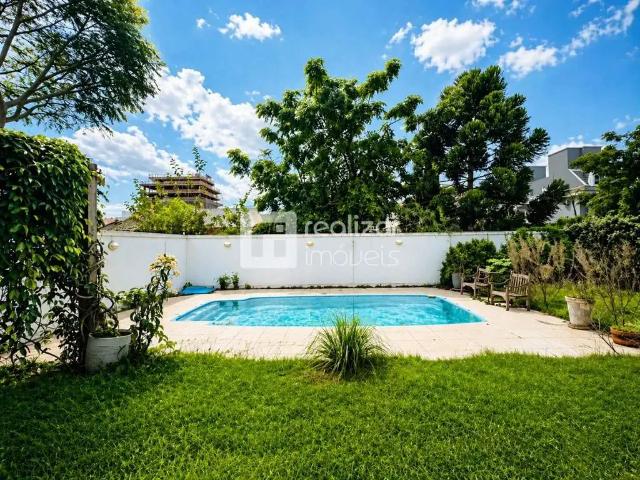 Casa aluguel em Região Geográfica Imediata de Florianópolis, Desterro