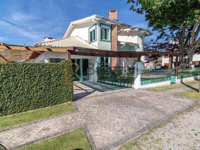 Casa aluguel em Região Geográfica Imediata de Florianópolis, Desterro