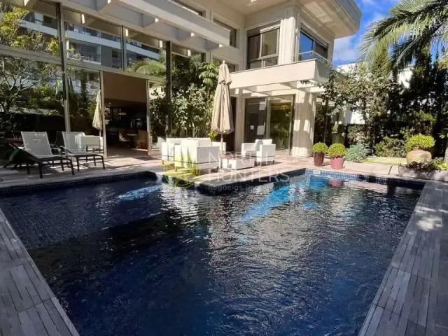 Casa aluguel em Região Geográfica Imediata de Florianópolis, Desterro