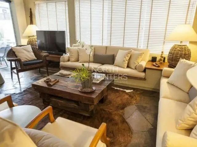 Casa aluguel em Região Geográfica Imediata de Florianópolis, Desterro