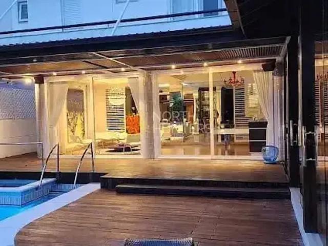 Casa aluguel em Região Geográfica Imediata de Florianópolis, Desterro