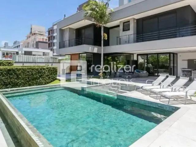 Casa aluguel em Região Geográfica Imediata de Florianópolis, Desterro