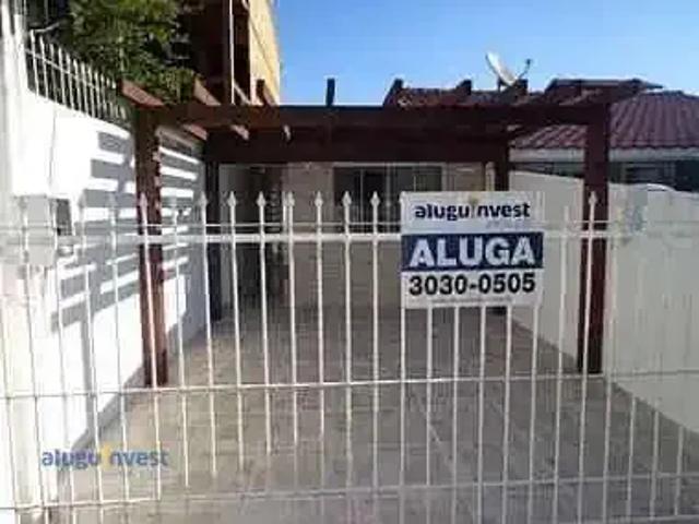 Casa aluguel em Região Geográfica Imediata de Florianópolis, Desterro