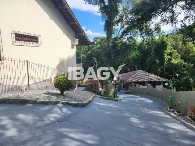 Casa aluguel em Região Geográfica Imediata de Florianópolis, Desterro