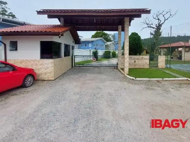 Casa aluguel em Região Geográfica Imediata de Florianópolis, Desterro
