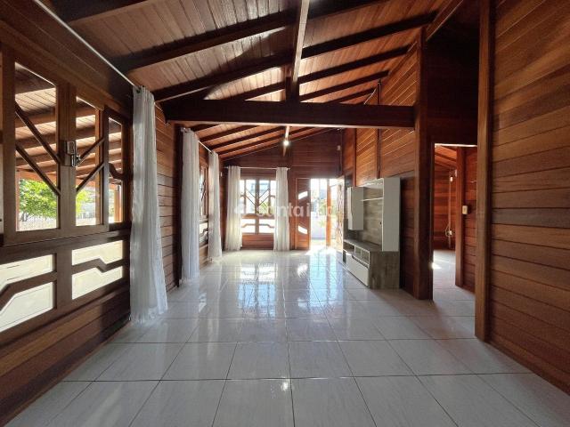 Casa aluguel em Região Geográfica Imediata de Florianópolis, Desterro
