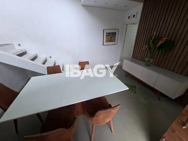 Casa aluguel em Região Geográfica Imediata de Florianópolis, Desterro