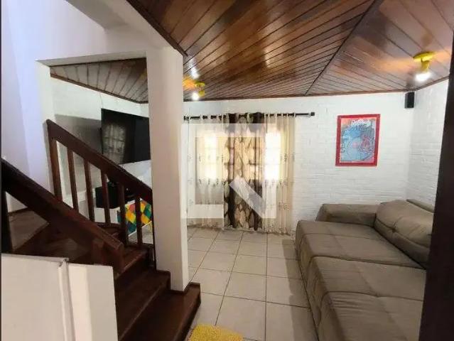 Casa aluguel em Região Geográfica Imediata de Florianópolis, Desterro