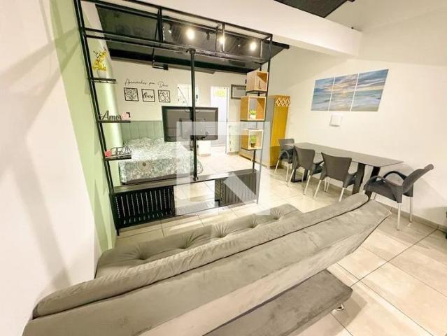 Casa aluguel em Rio Vermelho Sul, Florianópolis