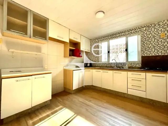Casa aluguel em Região Geográfica Imediata de Florianópolis, Desterro