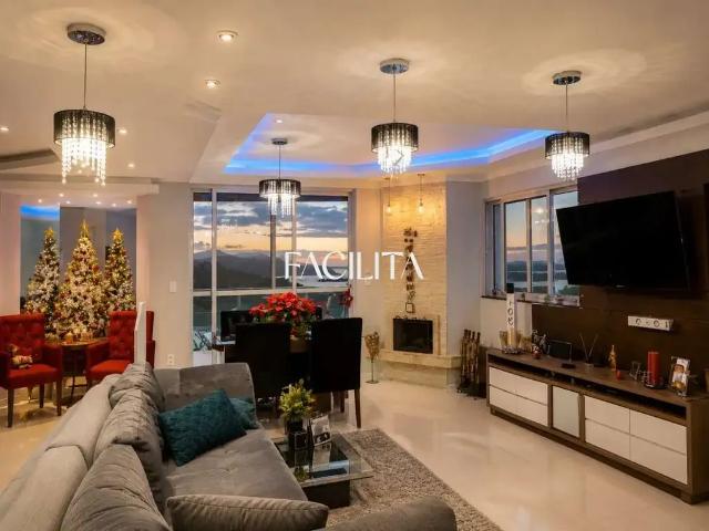 Casa aluguel em Região Geográfica Imediata de Florianópolis, Desterro