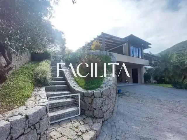 Casa aluguel em Região Geográfica Imediata de Florianópolis, Desterro