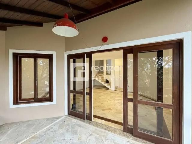 Casa aluguel em Região Geográfica Imediata de Florianópolis, Desterro