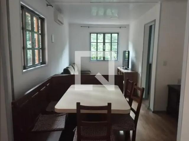 Casa aluguel em Região Geográfica Imediata de Florianópolis, Desterro