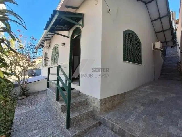 Casa aluguel em Região Geográfica Imediata de Florianópolis, Desterro