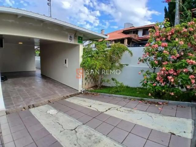 Casa aluguel em Região Geográfica Imediata de Florianópolis, Desterro
