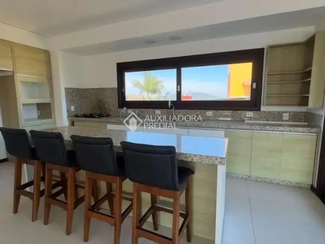 Casa aluguel em Região Geográfica Imediata de Florianópolis, Garopaba