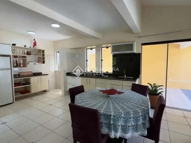 Casa aluguel em Região Geográfica Imediata de Florianópolis, Garopaba