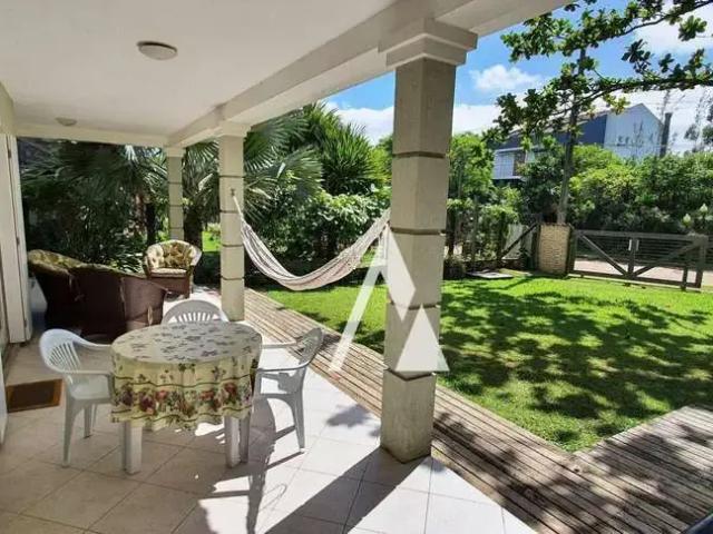 Casa aluguel em Região Geográfica Imediata de Florianópolis, Garopaba