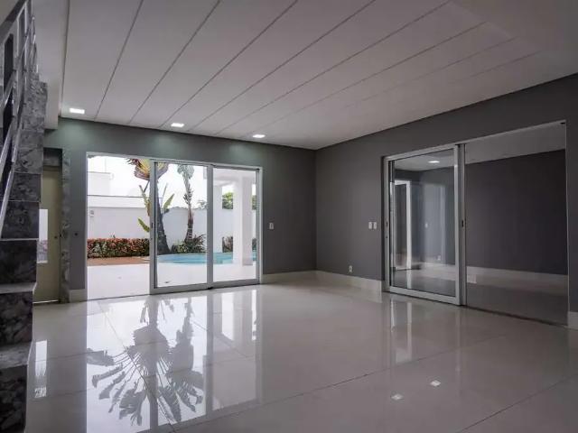 Casa aluguel em Região Geográfica Imediata de Goiânia, Goiânia